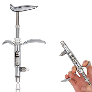 Seringue réglable de dose d'instruments vétérinaires manuels réutilisables de source d'alimentation par Hasni Surgical - Product Image 1