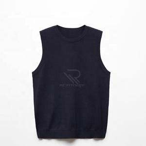 Sudadera con Capucha Corta Oversize de Algodón de Alta Calidad con Borde sin Rematar para Mujer, Colores y Tallas Personalizables - Product Image 1