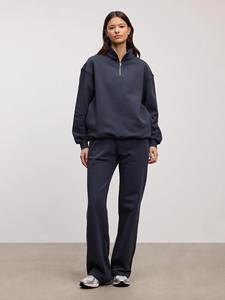 Ensemble de survêtement unisexe avec sweat-shirt et pantalon de jogging, vêtements de sport de qualité supérieure pour l'entraînement en salle de sport et le confort quotidien - Product Image 1