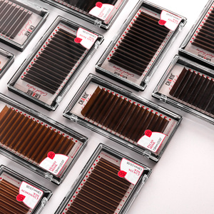 Extensiones de Pestañas Marrones Charmlash, Extensiones de Pestañas 3D Marrones Pre-fabricadas, Extensiones de Pestañas Marrones Pre-fabricadas en Abanico, Marrón Mate, OEM, ODM - Product Image 1