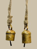 Campana de vaca colgante moderna de hierro chapada en plata antigua, premium, hecha a mano, religiosa, tradicional, para decoración del hogar y ganado, fundida a presión.