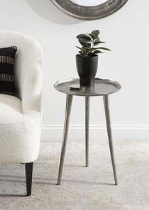 Table d'appoint décorative moderne ronde en métal et aluminium, avec bords décalés, pour table de chevet de chambre à coucher ou de salon, argent, 15x15x22 - Product Image 5