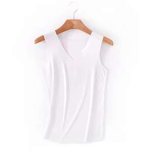 Débardeur pour femme sur mesure | Chemise respirante évacuant l'humidité pour le salon et le sport - Product Image 4