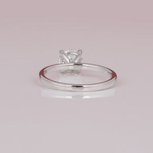 Anillo de Compromiso de Oro Sólido de 18 Quilates con Corte Redondo, Estilo Clásico de Lujo con Diamante de Corte Redondo Cultivado en Laboratorio, Anillo para Regalo de Cumpleaños - Product Image 4