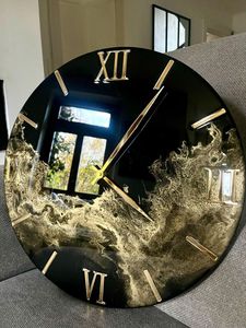 RELOJ DE PARED DE RESINA DE HERRAMIENTAS CON Reloj de pared de diseño artístico único hecho a mano Arte de resina de La India - Product Image 6