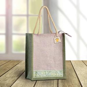 Bolsas de Regalo de Yute de Alta Calidad con Logotipo Personalizado al por Mayor, Bolsas de Compras de Tela Ecológicas con Patrón de Dibujos Animados, Colores y Tamaños Personalizados - Product Image 6