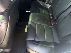 LIMPIA 2024 T e s l a Modelo 3 RWD - Product Image 2