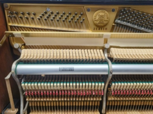 Wholesale Kawai K35 Piano Used Japanese Upright Piano Supplie careful maintenance and inspection long-lasting structure - Product Image 3