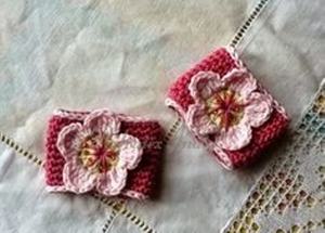 Anneaux de serviette en coton crocheté de qualité supérieure avec support décoratif fantaisie pour la table, idéal pour les banquets, les hôtels et l'exportation de mariage - Product Image 2