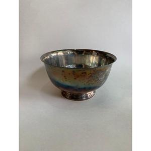Nouveau bol de service en métal au design fait à la main d'une seule pièce pour les restaurants plats et les services de dîner pour la maison - Product Image 2