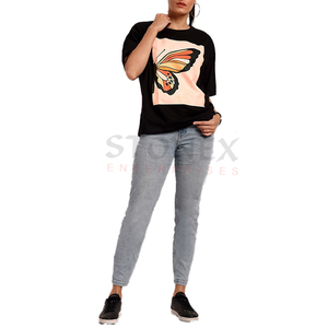 Camiseta personalizada para mujer Añade tu logotipo Impresión de transferencia de calor Verano cuello en V Camisetas para mujer - Product Image 1