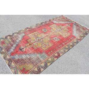 Tapis turc vintage 4,3x9,1 pi (132x278 cm), tapis en laine rouge - Product Image 2