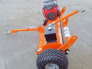 Tondeuse à fléaux légère FM120 - Largeur de coupe de 1,25 m, 400 kg, moteur à essence de 21 CV, boîte de vitesses, fonctionnalités numériques, aménagement paysager, agriculture - Product Image 5