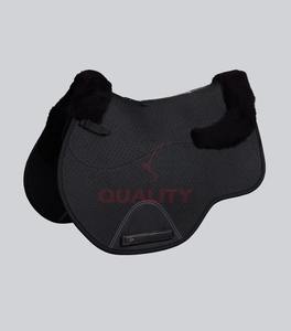 Selle anglaise en coton durable conçue avec une doublure douce et un rembourrage matelassé respirant pour une utilisation équestre quotidienne - Product Image 4