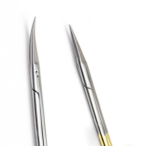 Ciseaux à cuticules en acier inoxydable Fine Edge Beauty, lame tranchante, pointe incurvée, manche en acier de précision pour une utilisation professionnelle en salon - Product Image 3