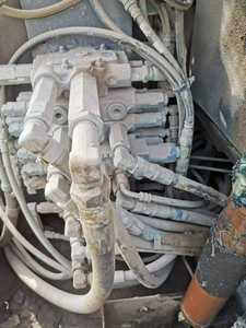 Motor y Caja de Cambios Originales Usados para Miniexcavadora U35, Bomba Hidráulica de 1.8 Toneladas para Excavadora, 6001-8000 Horas de Uso - Product Image 6