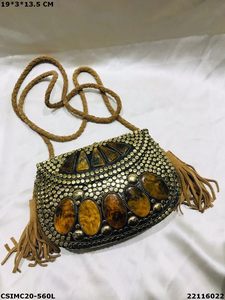 Bolso de mano de mosaico de metal de noche hecho a mano de diseñador para damas Bolso de cabestrillo hecho a mano - Product Image 2