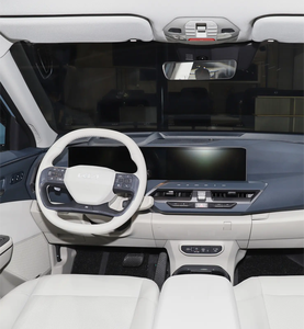 Camioneta EV-5 2024 de Lujo, Diésel, Automática, Vehículo Eléctrico, 700 km de Autonomía, Motor Turbo, Tracción Delantera, Neumáticos R17 de Aluminio - Product Image 2