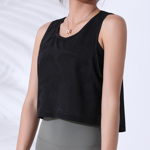 Débardeur de sport pour femme, design personnalisé en gros, polyester léger, débardeur musculaire court pour femme, haute qualité 2025 - Product Image 6