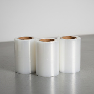 Film étirable LDPE prédécoupé, durable, à largeur étroite, pour emballage manuel, fabricant en gros - Product Image 1