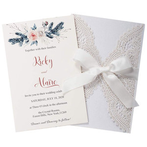 Carte d'invitation de mariage personnalisée en papier vert découpé au Laser - Product Image 5