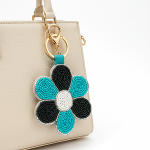 Breloque personnalisée en perles rondes pour les grossistes mondiaux ayant besoin de porte-clés artisanaux cousus à la main - Product Image 2