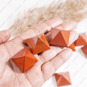 Pirámides Triangulares Mini de Jaspe Rojo de Primera Calidad al por Mayor para Decoración y Meditación - Product Image 3