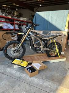 Mejor Precio, Nueva SurRons Light Bee X 2025 Original, 8000W, 60V, 40Ah, Velocidad Máxima: 50 mph, Motocicleta Eléctrica Todoterreno - Product Image 3