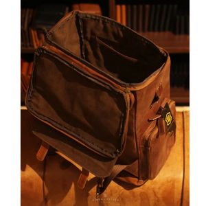 Mochila duradera de cuero de vaca hecha a mano, bolsa Premium con compartimento para ordenador portátil, diseño espacioso elegante, trabajo o estudio diario perfecto - Product Image 4