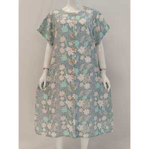 Vêtements pour femmes Robe d'été avec boutons avant complets qui est confortable à porter, ne se décolore pas facilement peut être portée tous les jours - Product Image 2