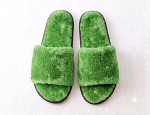 Pantuflas de Invierno Personalizadas de Lujo, Bordadas, Acogedoras, de Piel Sintética, para Hombre - Product Image 2