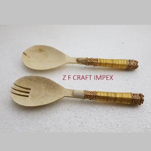 Nouvel ensemble de cuillères à salade en laiton avec manche en bois Design unique Outils de service - Product Image 3