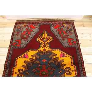 Tapis vintage 4x6,4 pieds, tapis rayé rouge et jaune en laine - Product Image 3