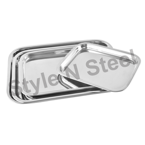 Plateau de service rectangulaire avec deux poignées Plateau de service en acier inoxydable dans une brosse antique Plateaux de service rectangulaires - Product Image 1