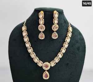 Simple Exclusive Designer Fashion Heavy Round Shape Pear Kundan And Pearl <b>Studded</b> Jewellery Set And <b>Earring</b> Collection For Women - Product Image 4