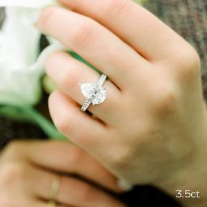 Bague de fiançailles en diamant blanc cultivé en laboratoire 14k certifiée IGI coupe poire avec option cadeau de certificat GIA - Product Image 2