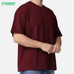 Camiseta Unisex Extra Grande Negra Lisa de 100% Algodón, 300 g/m², Personalizable, con Características Antiarrugas, de Secado Rápido y Transpirable para Hombre y Mujer - Product Image 6