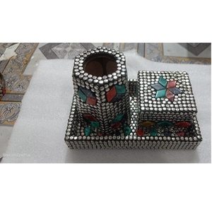 Nouveauté Brûleur d'encens arabe en bois artisanal Brûleur de bakhoor en métal Design personnalisé Plateau de service pour encens oud de table - Product Image 2