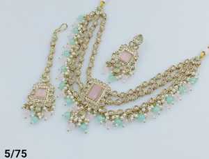 Nuevo diseño elegante chapado en oro tradicional Motipearl Kundan tachonado cuadrado gargantilla collar pendiente Mangtika conjunto y conjunto de joyería - Product Image 4