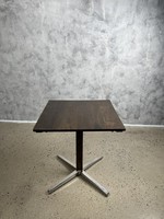 Tables et chaises de terrasse extérieures modernes en fer forgé pour jardin, balcon, bureau - Élégantes et confortables