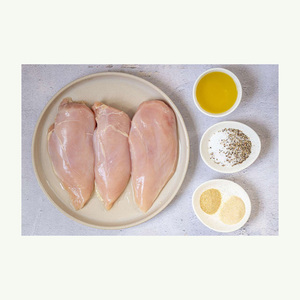 Proveedor a granel Premium Halal Pollo congelado/Pechuga de pollo congelada Precio de Venta caliente Halal Pechuga de pollo congelada, sin piel - Product Image 2
