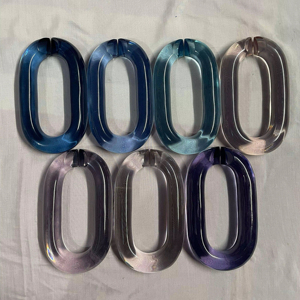 Accents muraux en chaîne acrylique modernes suspendus en résine faite à la main pour la décoration intérieure - Product Image 1