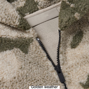 ชุดวอร์มแบบสวมหัวมีฮู้ดสำหรับผู้ชายผ้าฟลีซเชอร์ปาลายพรางพิมพ์ลายเต็มซิปครึ่งแขน - Product Image 3