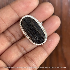 Anillo de Moda Impermeable de Alta Calidad - Turmalina Negra Natural con Druzy, Gema Chapada en Plata de Ley, Anillo de Latón al por Mayor - Product Image 3