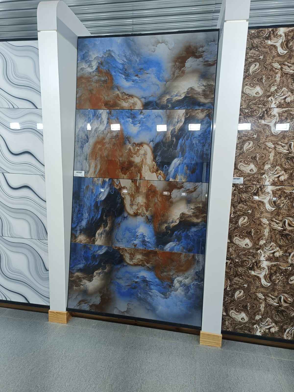 เหลืองอ่อน