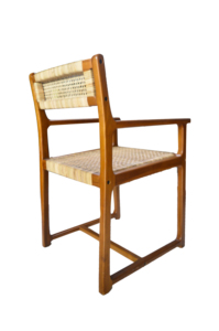 Chaise longue moderne en bois massif et rotin tressé avec accoudoirs, en cannage naturel fait main pour salon - Product Image 2