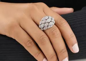 Anillo de bodas de oro blanco de 14kt con aprox. Racimo de cúpula en negrita de diamante redondo de corte Natural de 5 quilates para compromisos de cóctel anillos finos - Product Image 2