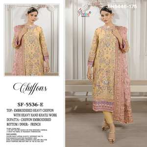 El Mejor Traje Salwar de Chifón con Bordado para Mujer, Exportador de Moda a la Tarifa Más Baja, Compras en Línea en India - Product Image 4