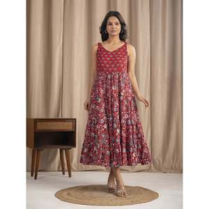 Vestido Boho Chic de Algodón Mulmul con Estampado a Mano, Color Granate, Tirantes Ajustables, Tallas XS-XXL, Transpirable, Cintura Natural, Ideal para Salir de Noche - Product Image 4