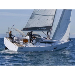 Velero Elan E4 2018 de 30 HP y 10.6 m - Product Image 1